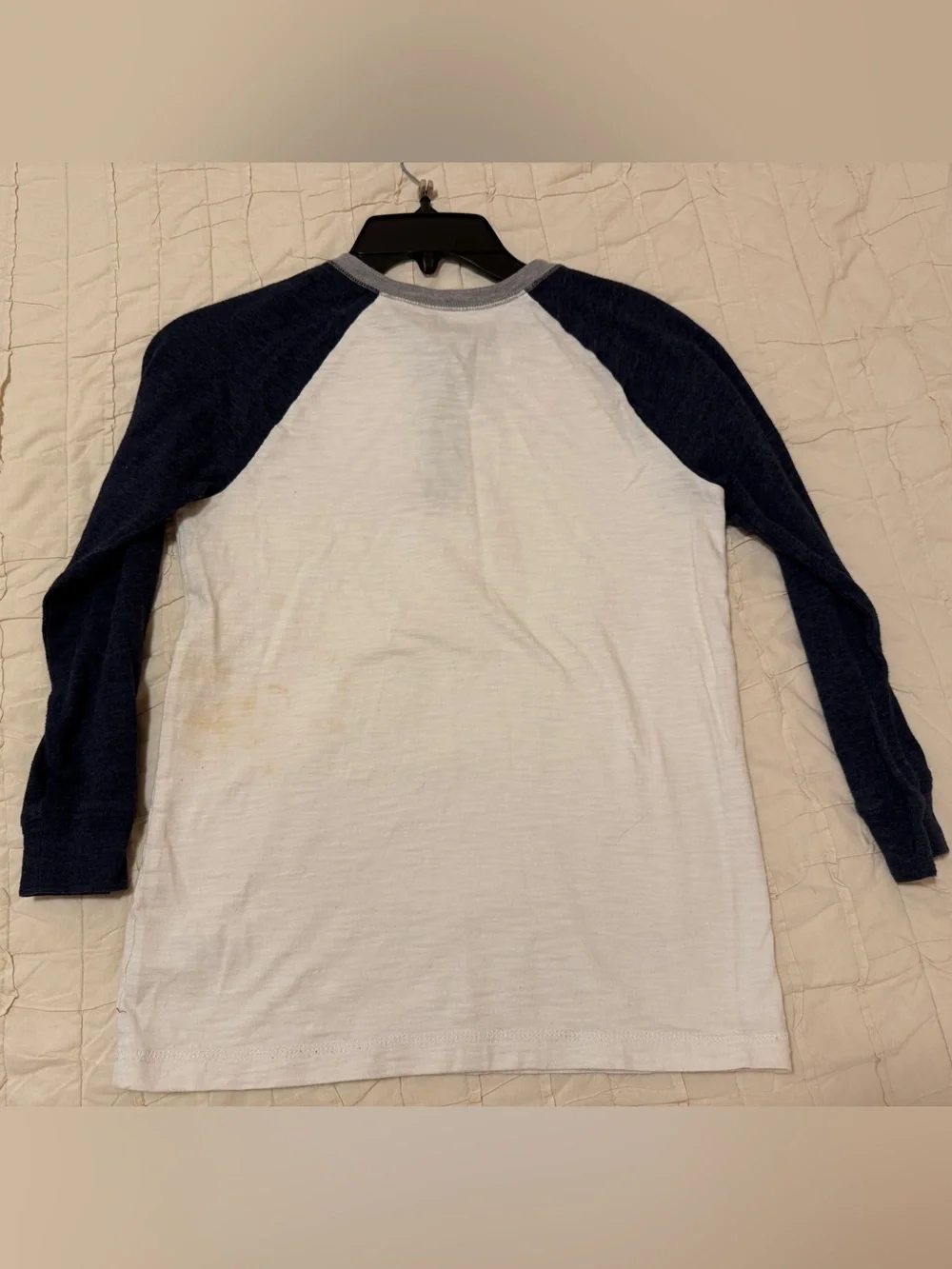 Boys OshKosh B'gosh Cream Tee with Gray & Blue details Size 8